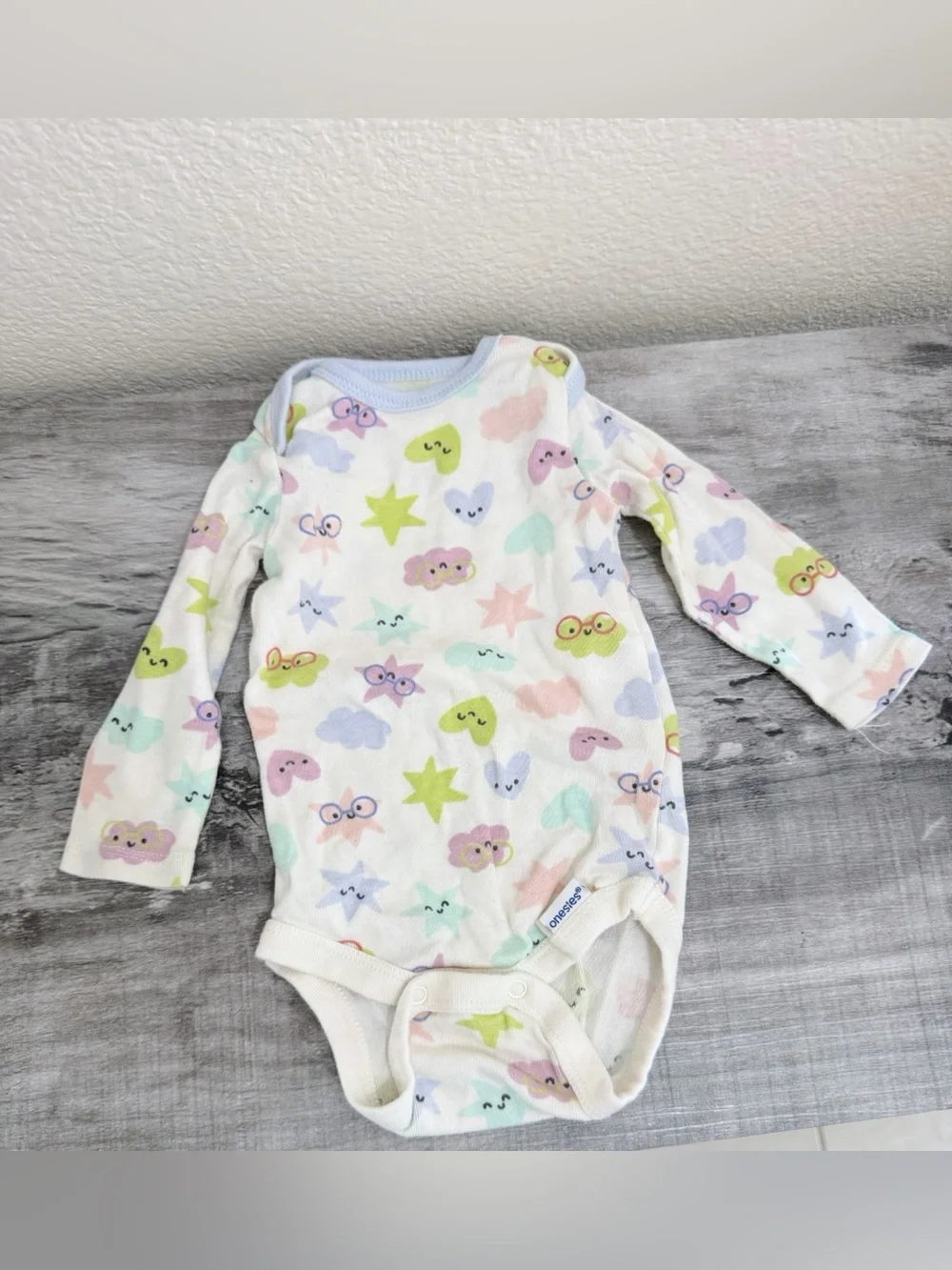 Onesies Kids Long-Sleeve White Pastel Cloud & Star One-Piece 100% Cotton